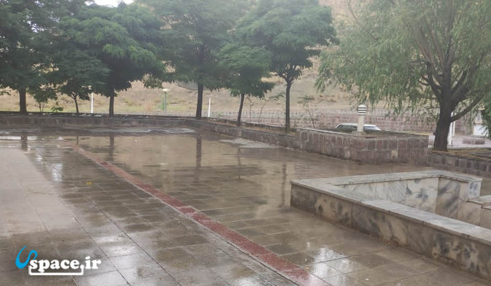 نمای بارانی مجتمع اقامتی و گردشگری شهرداری - باجگیران